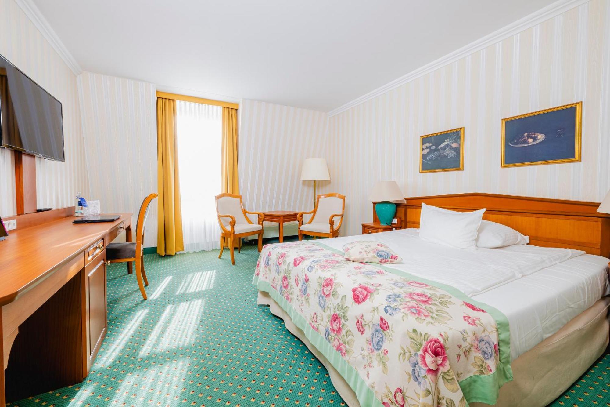Hotel Am Schlosspark غوتا المظهر الخارجي الصورة